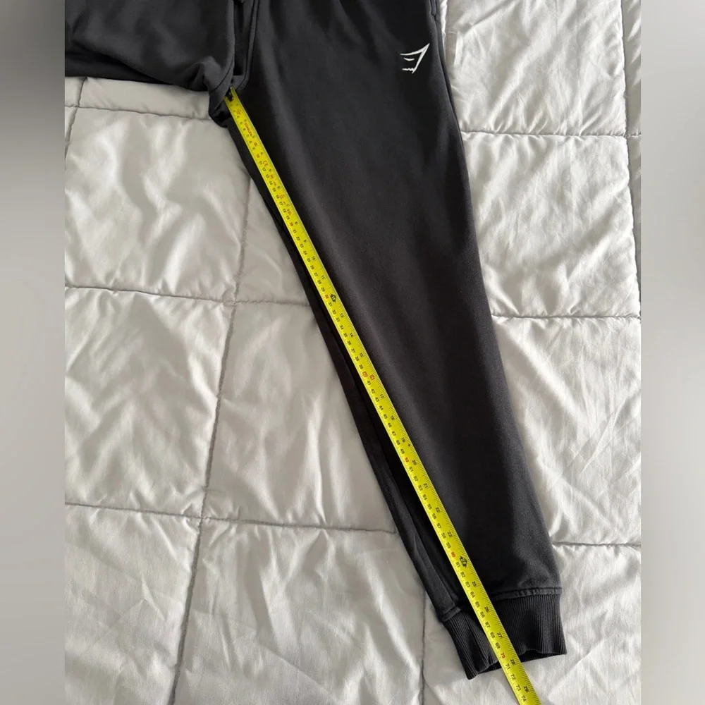 Gymshark EUC Black Tapered Joggers Athletic Fleece Sweatpants Men’s M Gym Fit - Picture 12 of 16